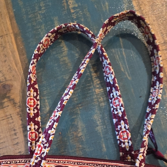Vera Bradley Red and Pink Quilted Tote Bag - Picture 8 of 11